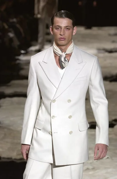 Look 11